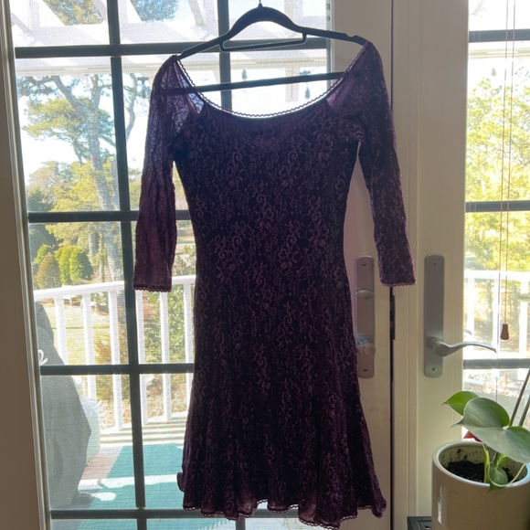 Betsy Johnson 90s Purple Lace Dress - Picture 2 of 2
